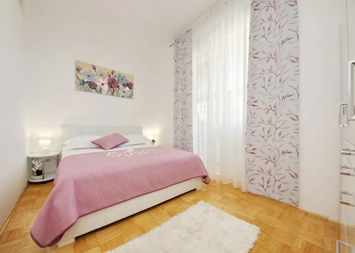 Paulin Апартаменты *