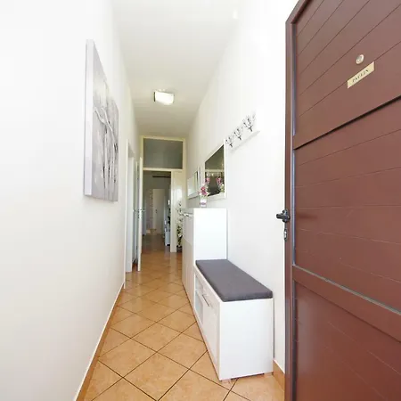 Apartman Paulin Zára